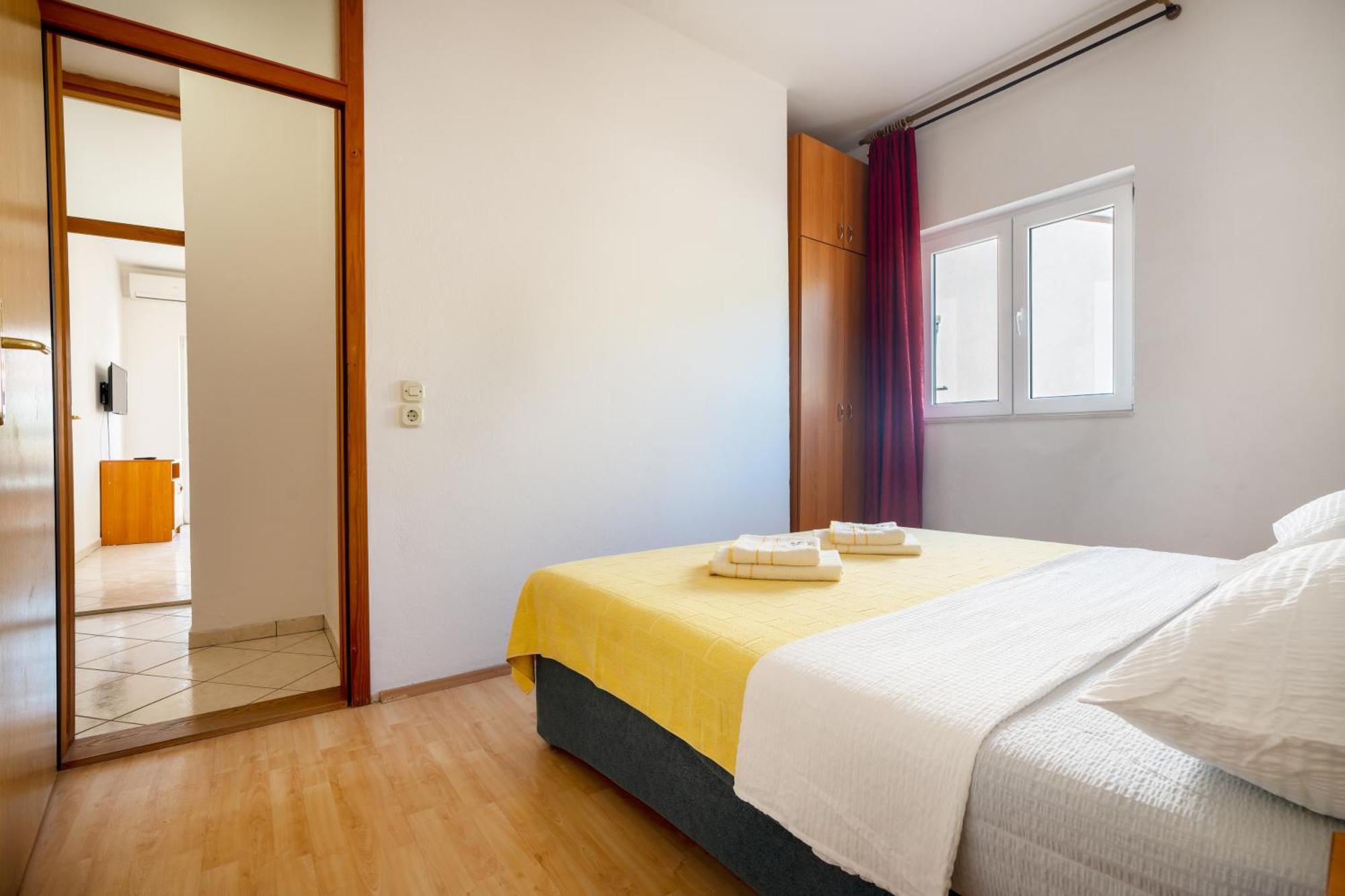 Apartments And Rooms Breeze Neum Room photo